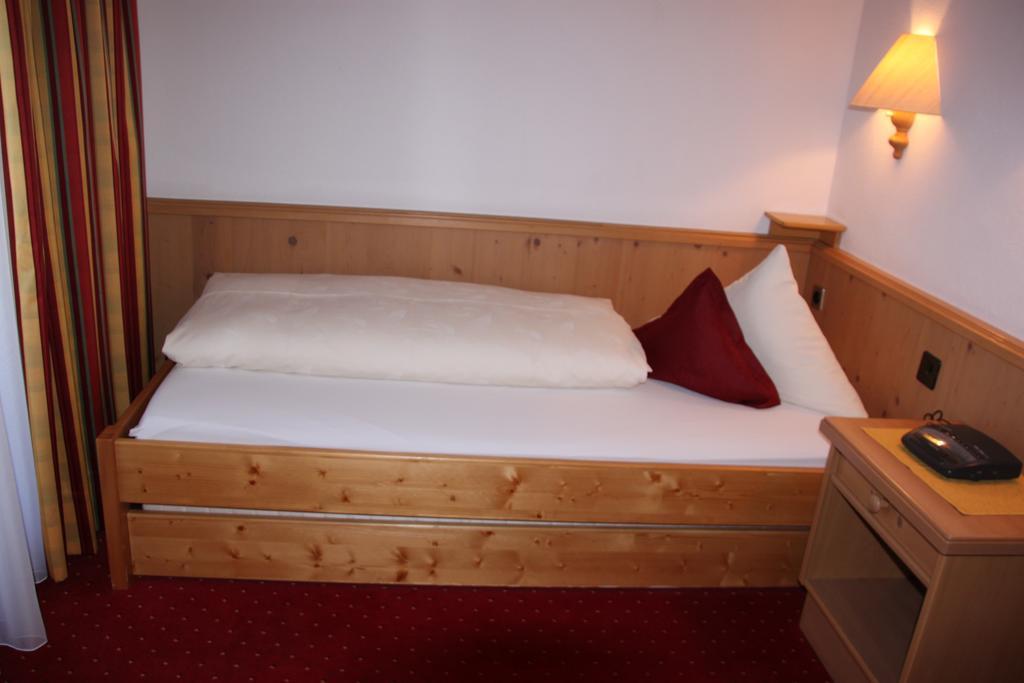 Hotel Camona & Apart Walserhof سامنون المظهر الخارجي الصورة