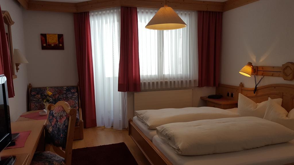 Hotel Camona & Apart Walserhof سامنون المظهر الخارجي الصورة