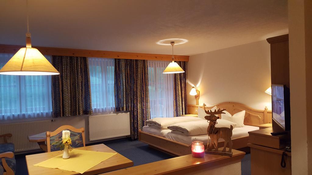 Hotel Camona & Apart Walserhof سامنون المظهر الخارجي الصورة