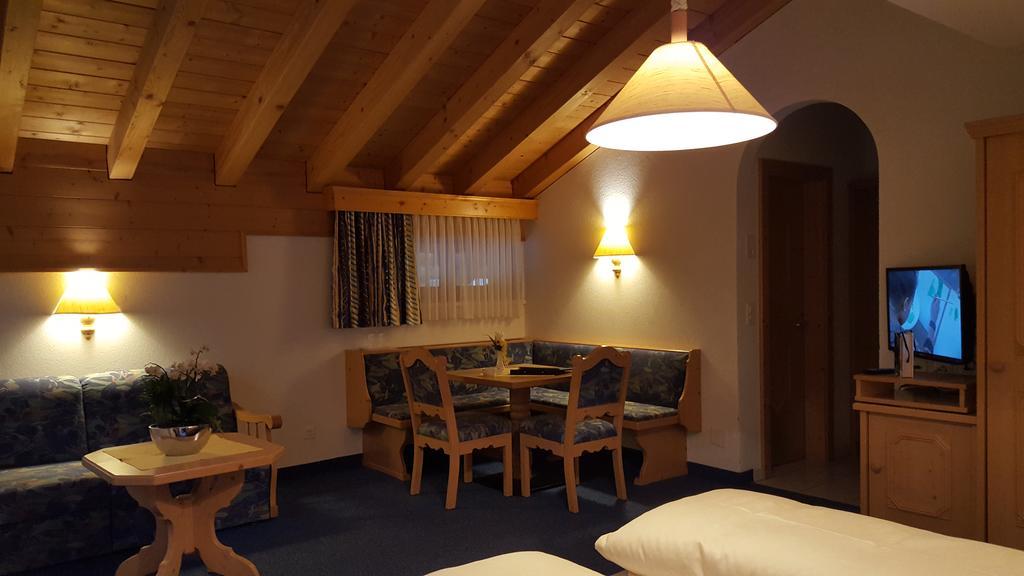 Hotel Camona & Apart Walserhof سامنون المظهر الخارجي الصورة